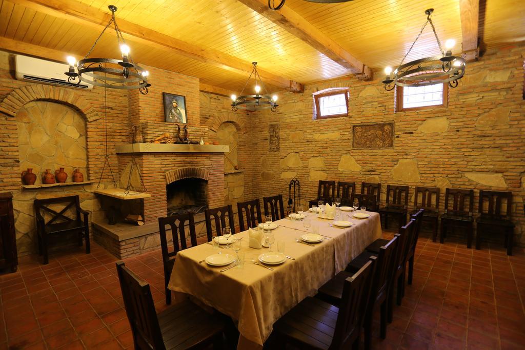 Hotel Sweet Home Telavi Luaran gambar