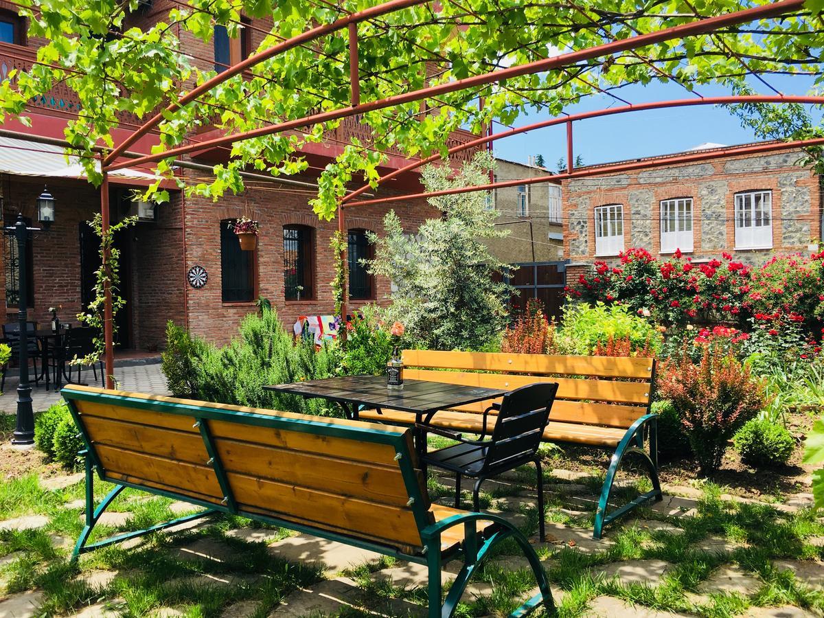 Hotel Sweet Home Telavi Luaran gambar